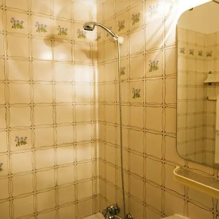 Cozy Studio At Praia Da Rocha דירה